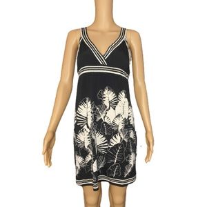Max studio black and white tropical dress size small